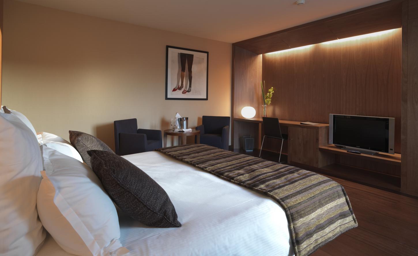 Hotel Condes De Барселона Екстериор снимка