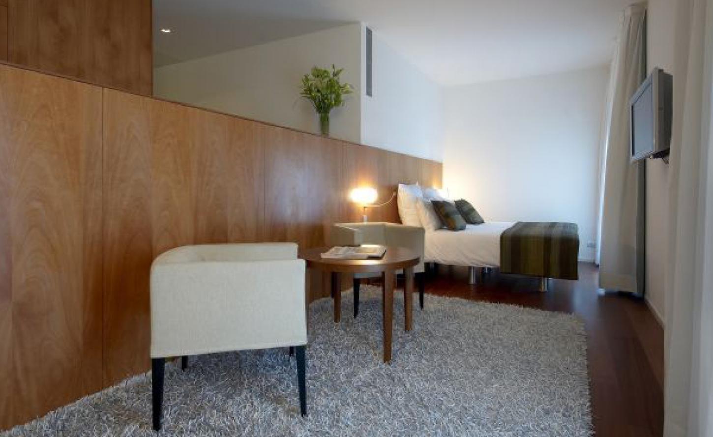 Hotel Condes De Барселона Екстериор снимка