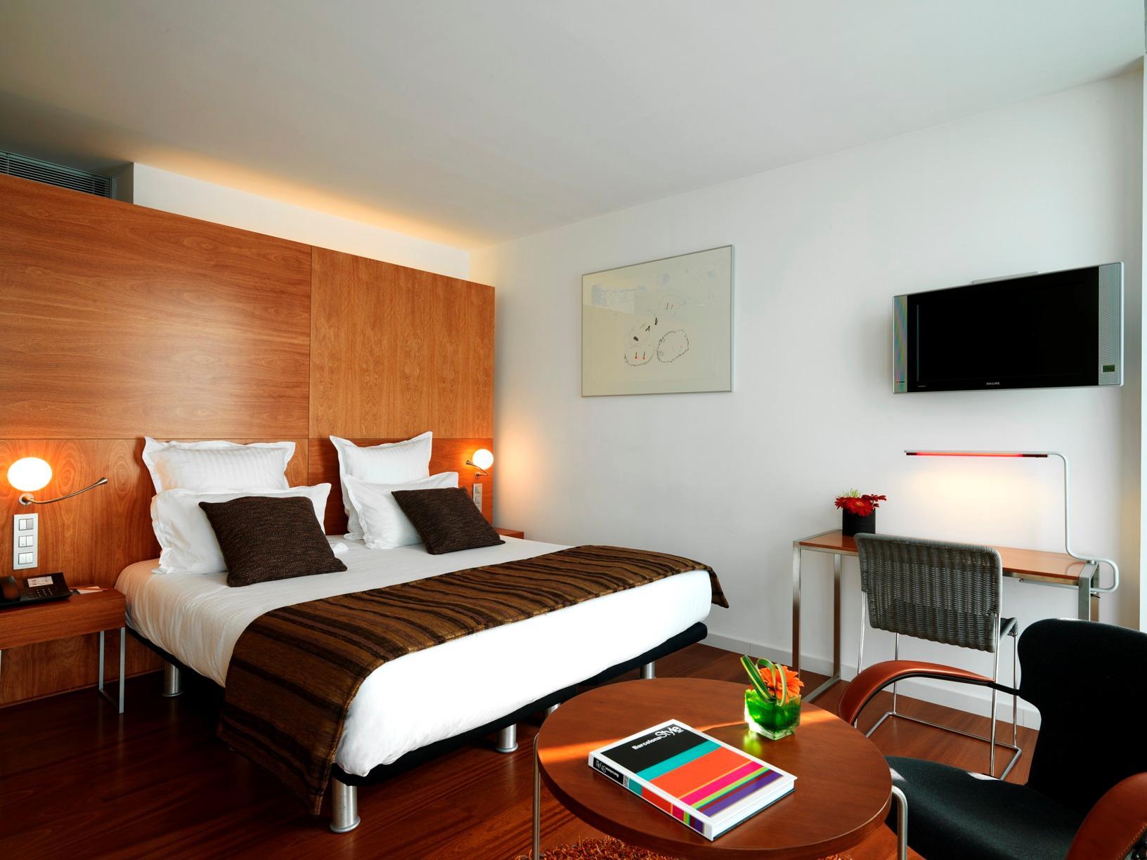 Hotel Condes De Барселона Екстериор снимка