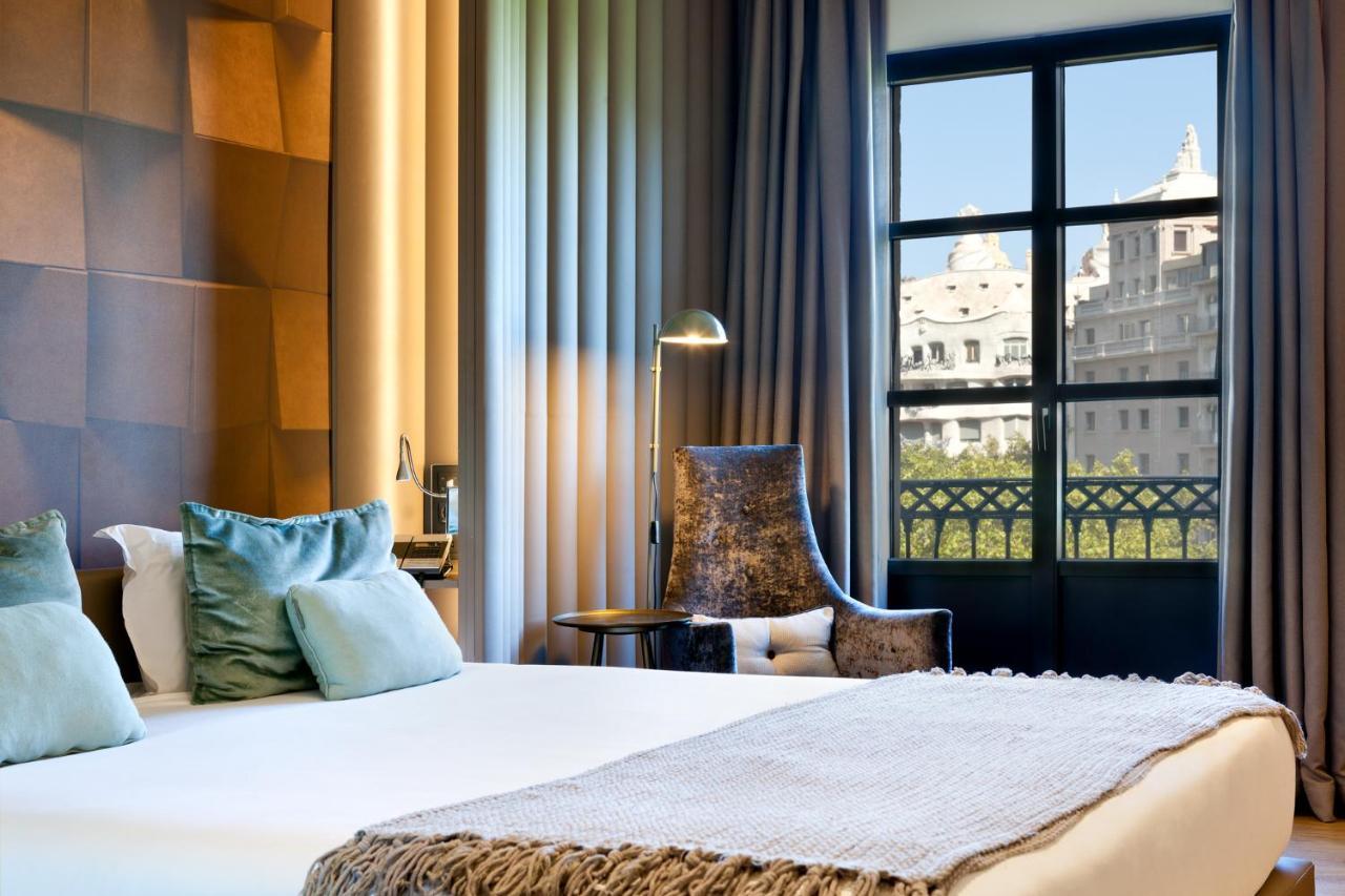 Hotel Condes De Барселона Екстериор снимка